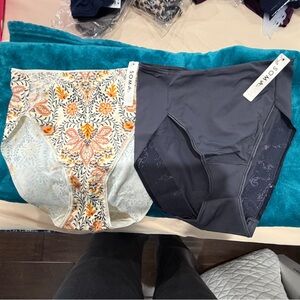 Soma Floral and Dark Gray Panty Duo